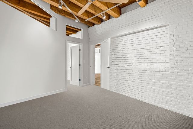 a view of utility room