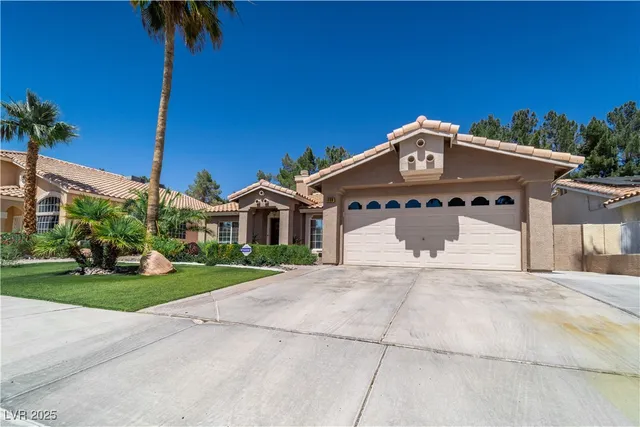 $525,000 | 906 Sitting Bull Drive, Henderson, NV 89014