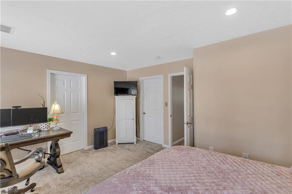 112 Southern Valley Court Mars, PA 16046 - Photo 31 of 35