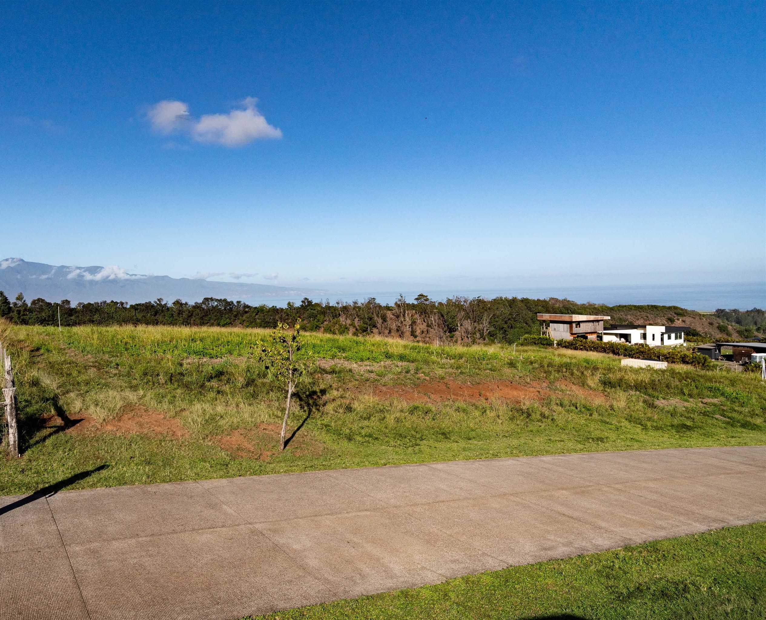 1022 Auwaha Place, Unit A Haiku, HI 96708 - Photo 17 of 26 a view of an ocean