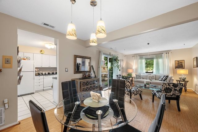 $349,000 | 23 Oliva Court, Unit 23, Stoughton, MA 02072