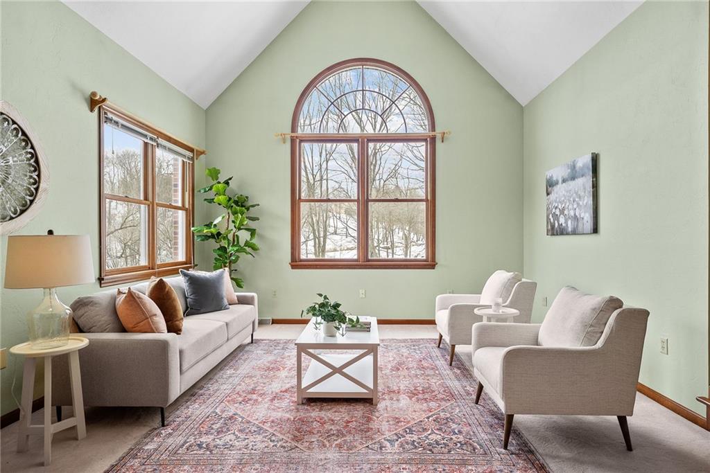 333 Jacks Run Road Pittsburgh, PA 15202 - Photo 6 of 48