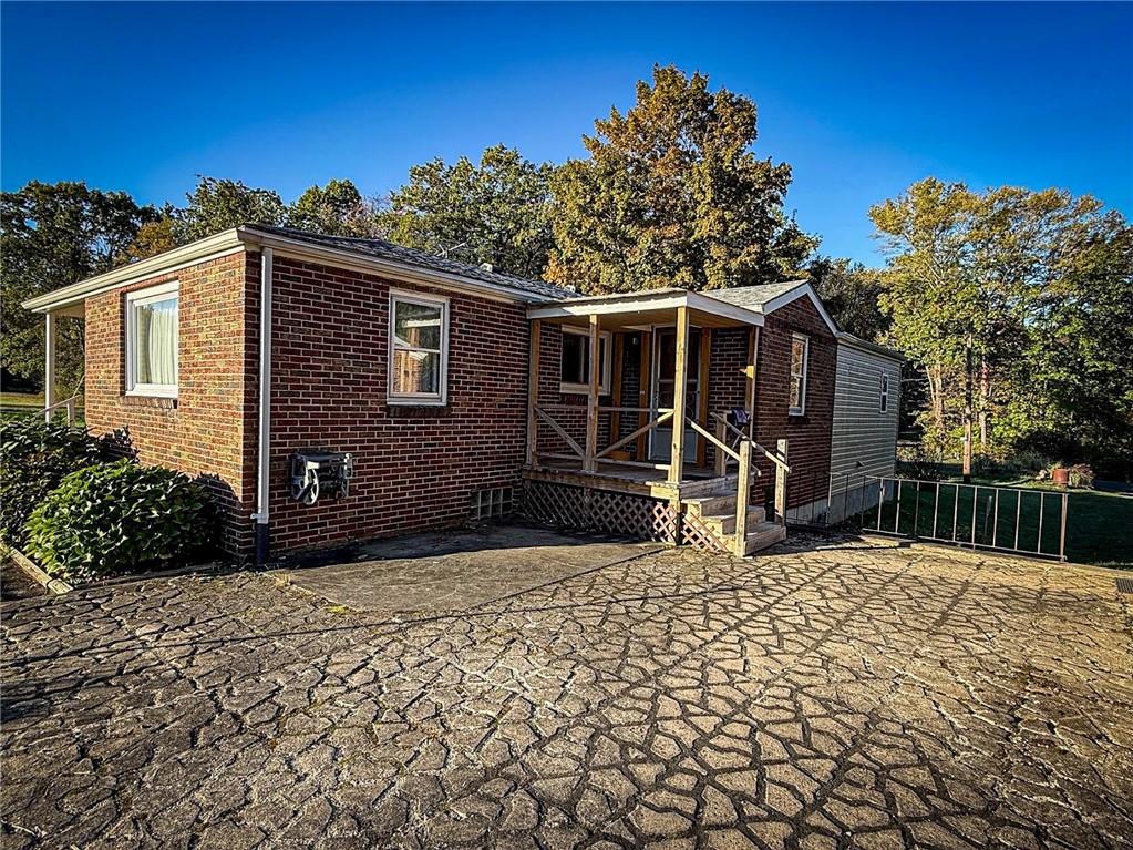 237 West Stony Batter Road Prospect, PA 16052 - Photo 3 of 46 Gallery Image 3
