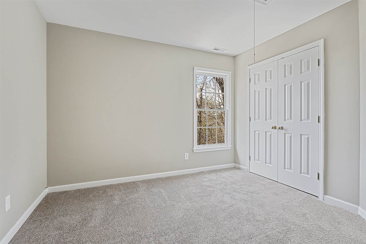 170 Timberleaf Drive Duncan, SC 29334 - Photo 4 of 10