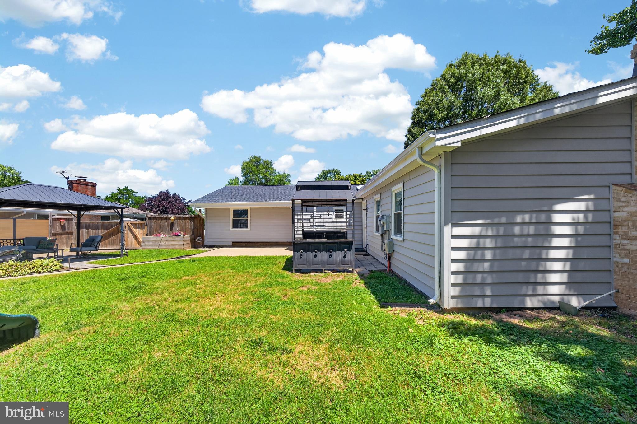 1023 South Hoga Road Sterling, VA 20164 - Photo 37 of 39