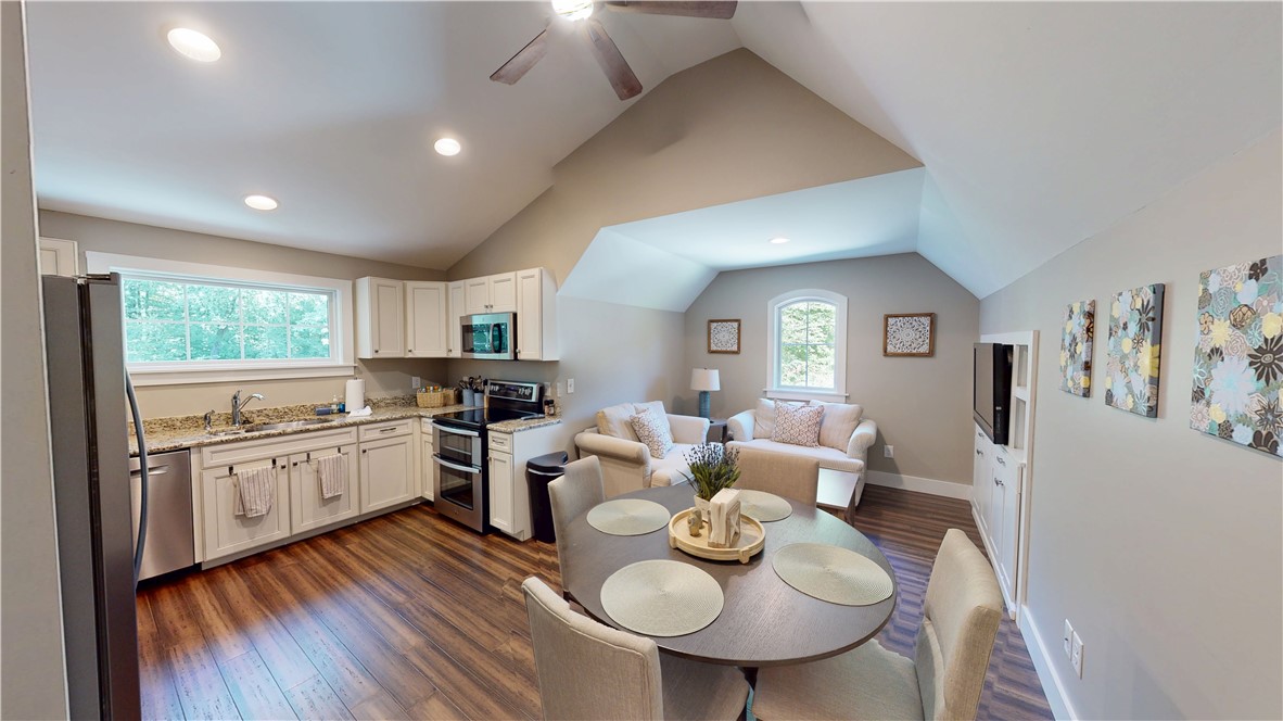 117 Shadowood Road Clemson, SC 29631 - Photo 24 of 45 Upstairs apartment living, dining, full kitchen area