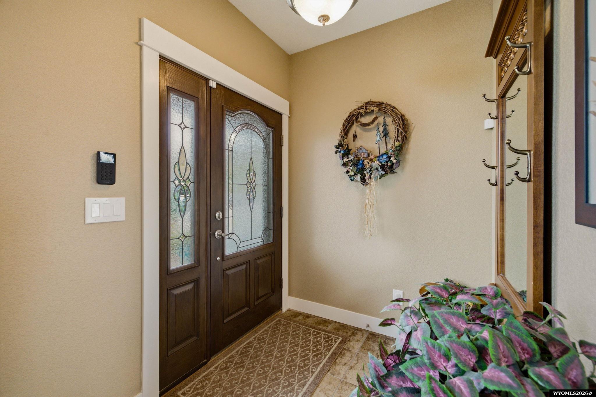 4820 South Valley Road Casper, WY 82604 - Photo 6 of 39 Gallery Image 6