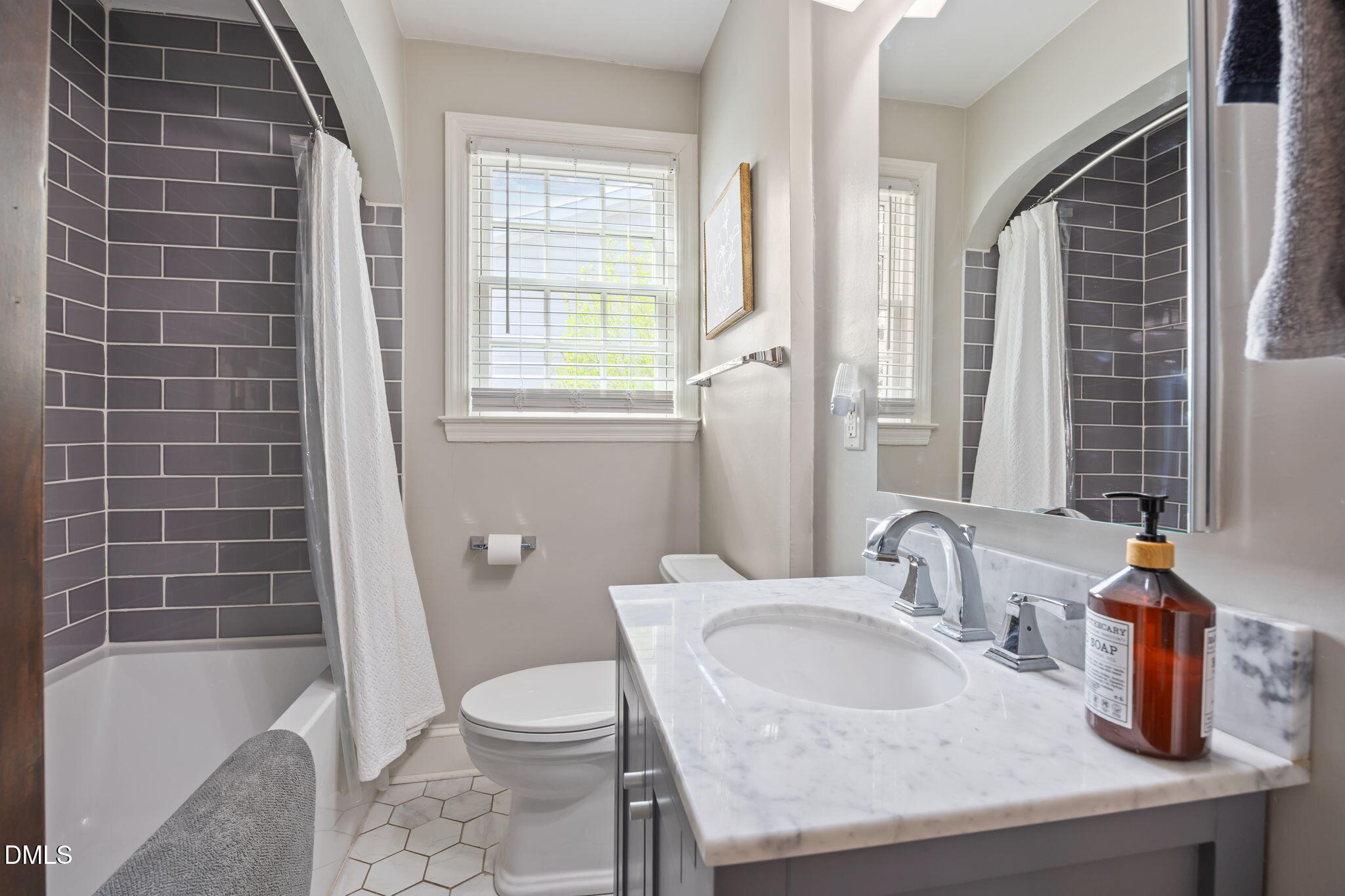 1802 Pineview Street Raleigh, NC 27608 - Photo 24 of 42 31-web-or-mls-IMG_6727