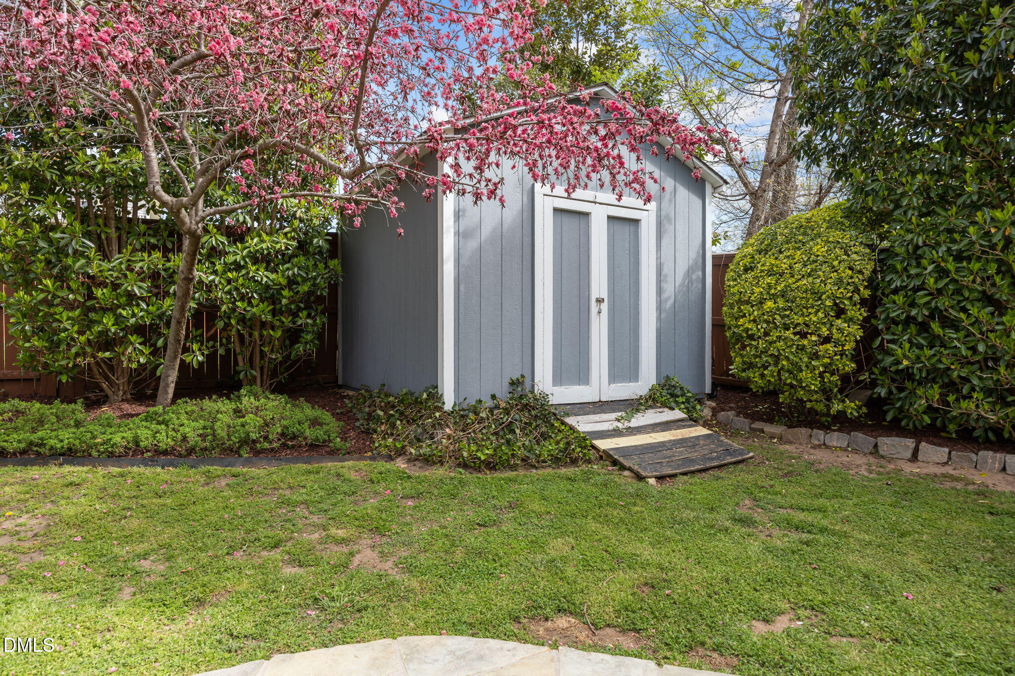 1802 Pineview Street Raleigh, NC 27608 - Photo 33 of 42 40-web-or-mls-IMG_6755