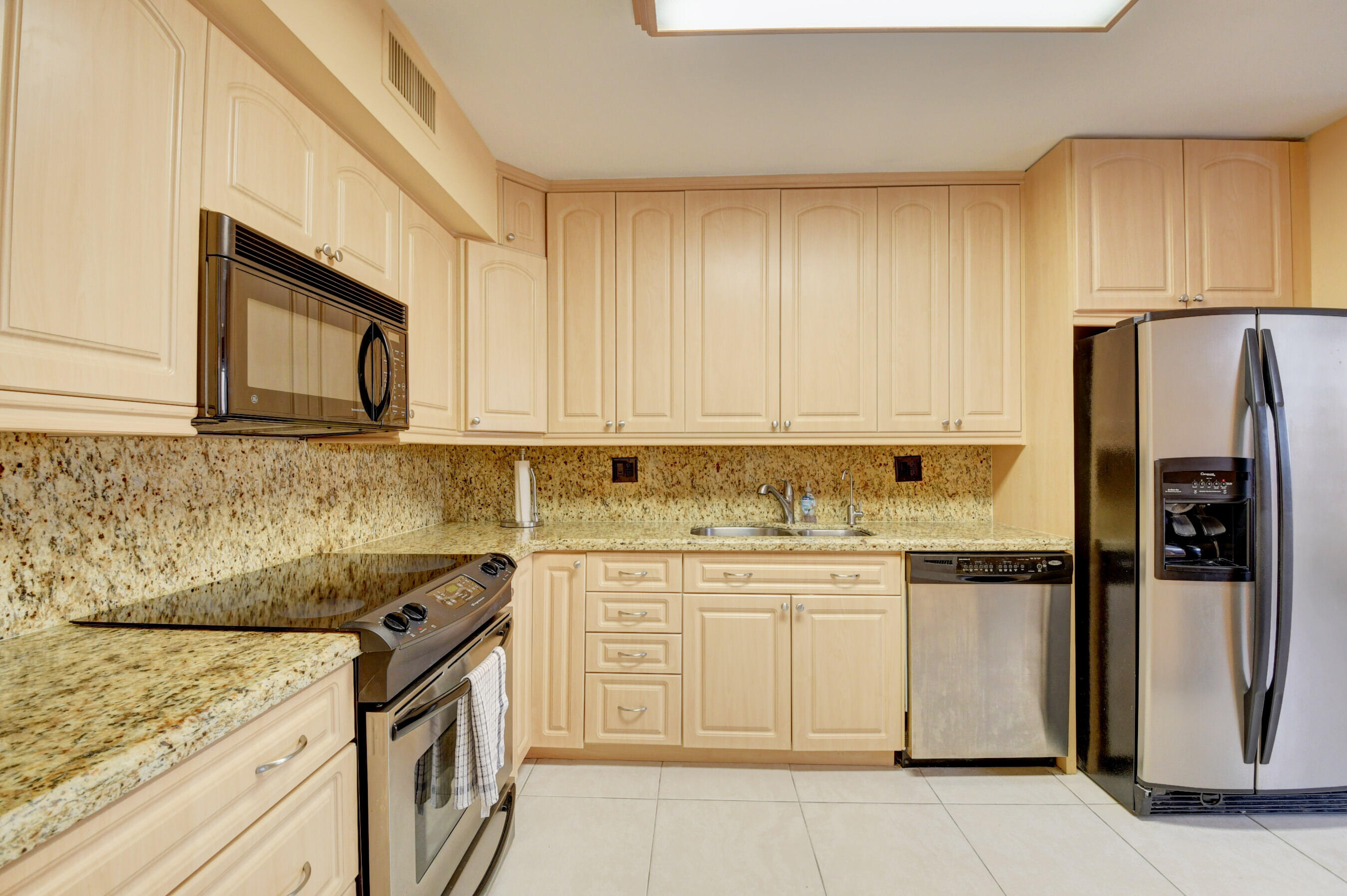 7145 Promenade Drive, Unit 202 Boca Raton, FL 33433 - Photo 15 of 74 DSC_1677_78_79_80_81