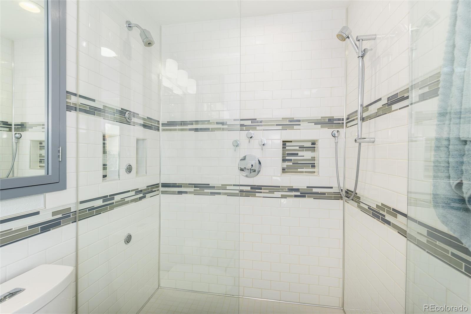 6426 Nassau Court Highlands Ranch, CO 80130 - Photo 23 of 49