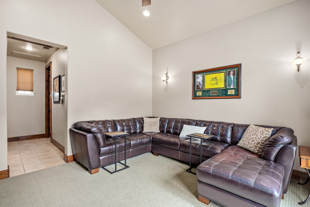 2065 Toscano Way Kerrville, TX 78028 - Photo 26 of 39 Casita (3rd Bedroom)