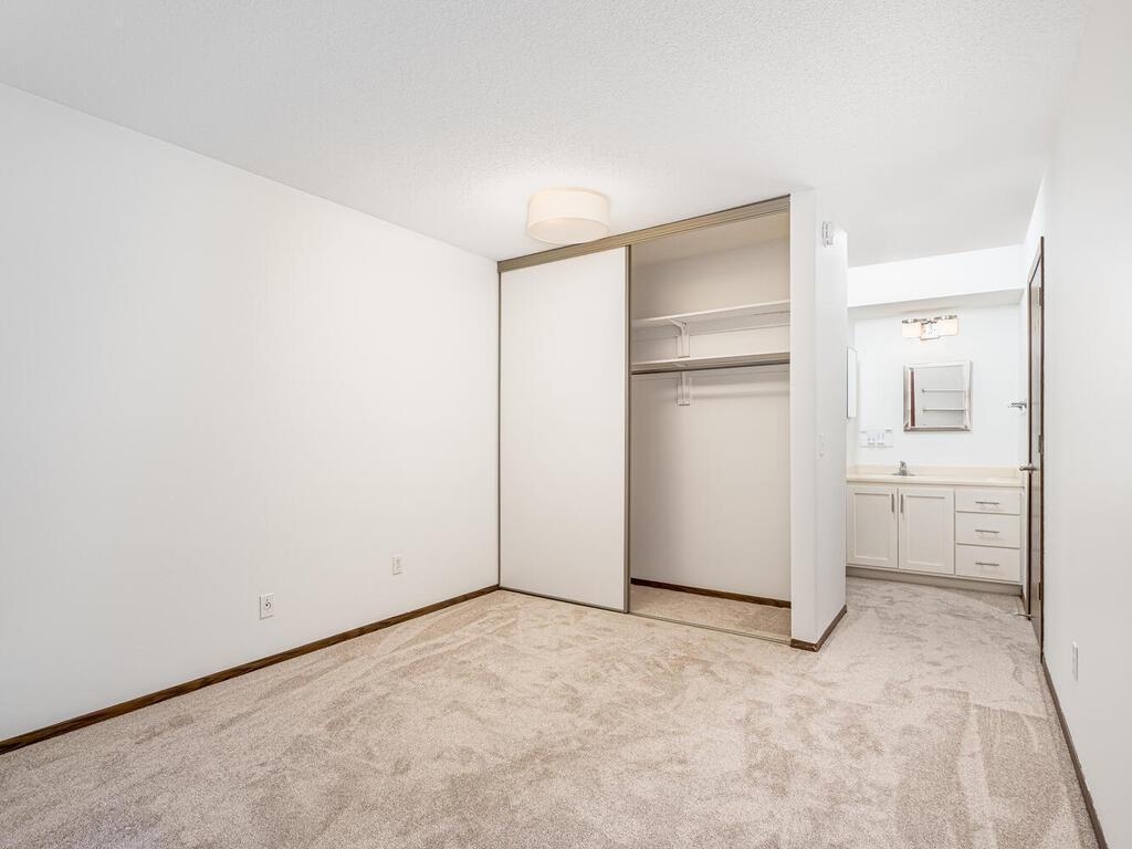 4600 Cedar Lake Road South, Unit 6 Minneapolis, MN 55416 - Photo 16 of 24