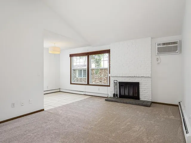 $110,000 | 4600 Cedar Lake Road South, Unit 6, Minneapolis, MN 55416