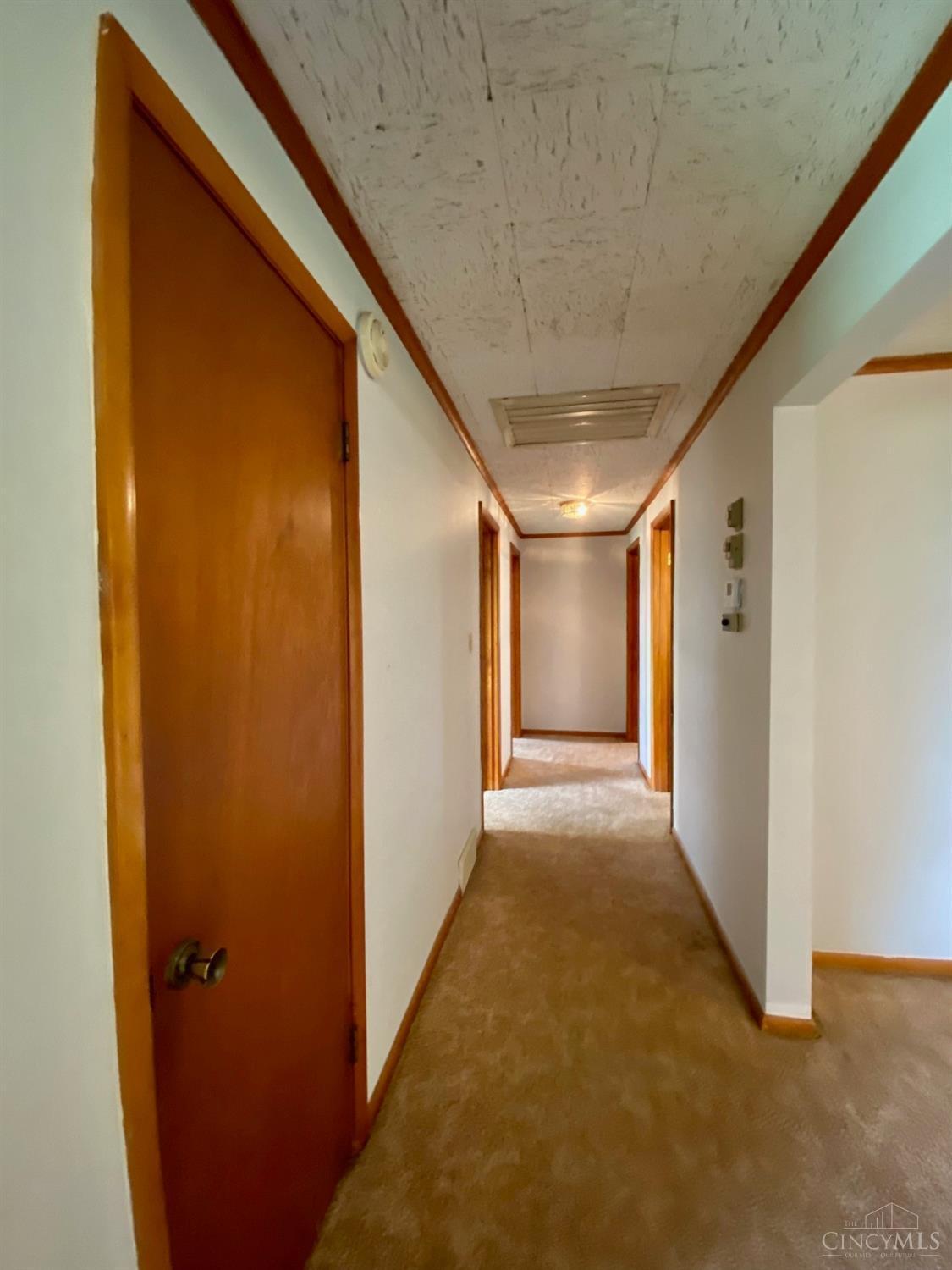 7414 Barret Road West Chester, OH 45069 - Photo 15 of 40