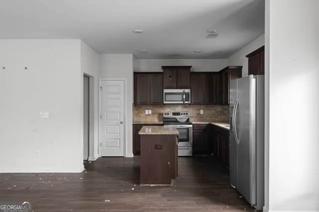 $260,000 | 2639 Lovejoy Crossing Street, Hampton, GA 30228