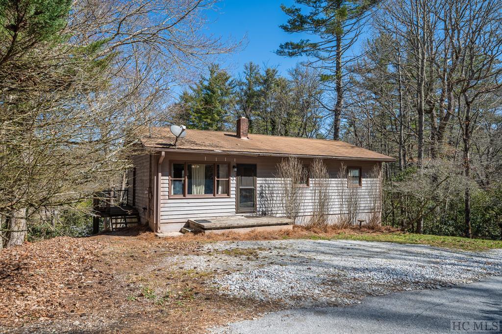 84 Raoul Road Highlands, NC 28741 - Photo 2 of 30 Gallery Image 2