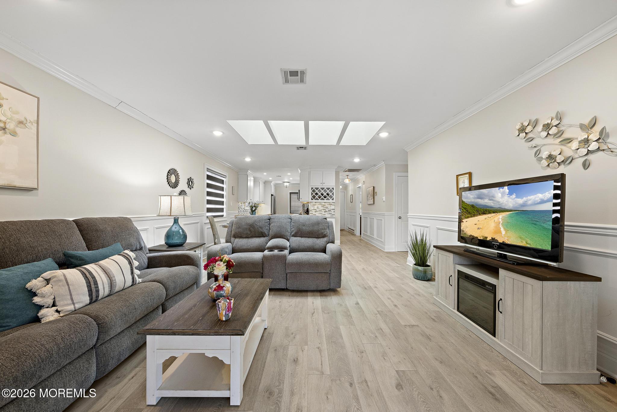 7 Manchester Court Red Bank, NJ 07701 - Photo 14 of 34 7 Manchester Ct (11)