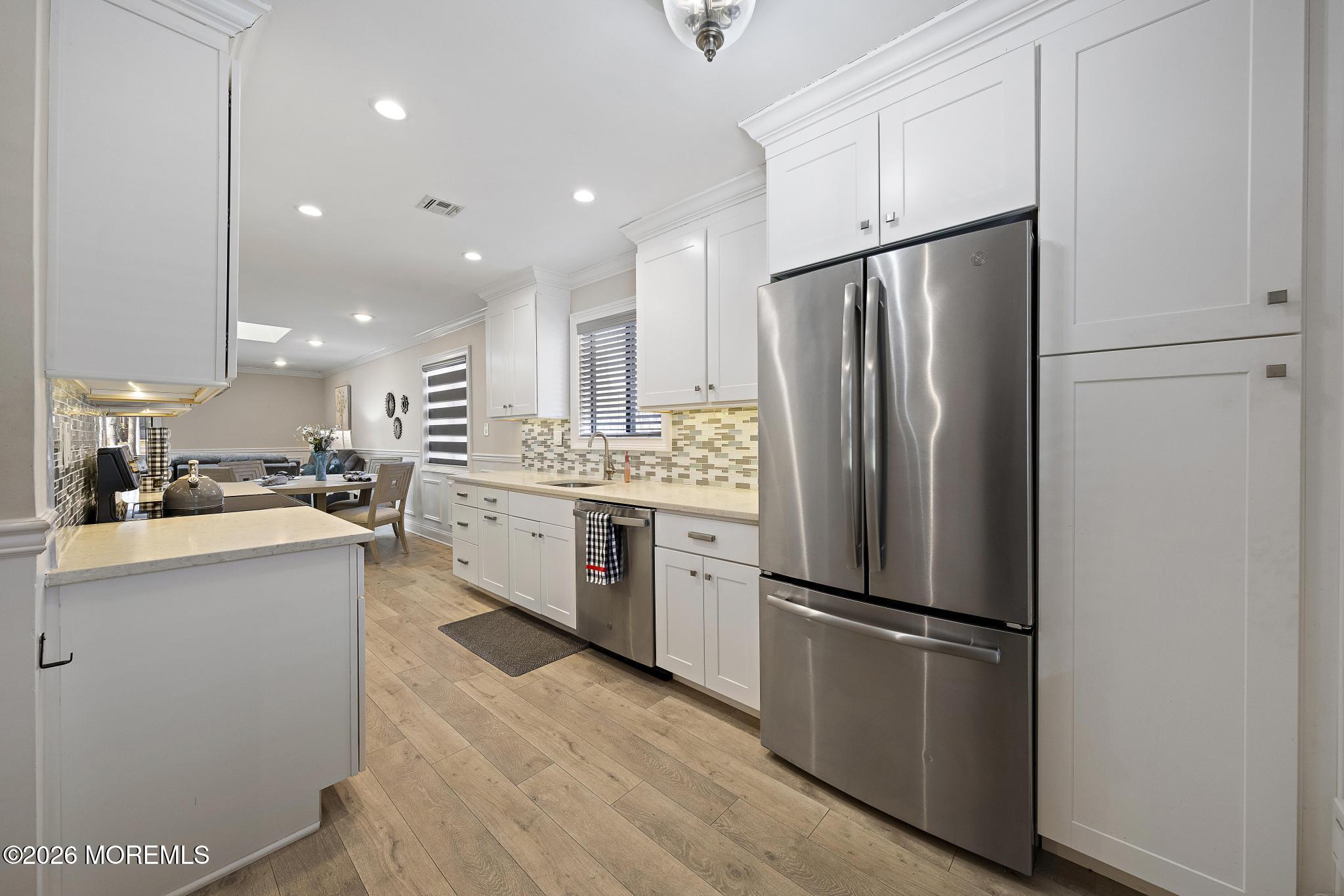 7 Manchester Court Red Bank, NJ 07701 - Photo 8 of 34 7 Manchester Ct (20)