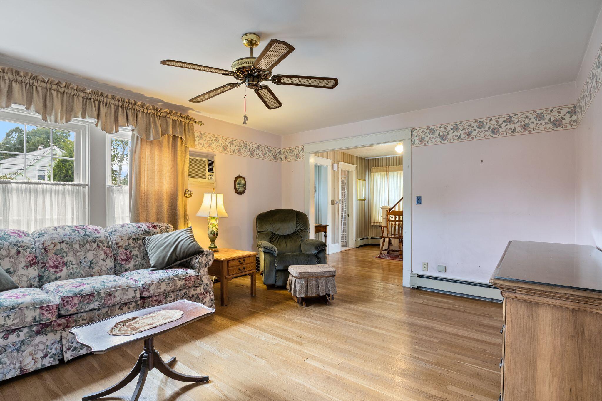 49 Harding Street Biddeford, ME 04005 - Photo 15 of 28 49_Harding_St_08