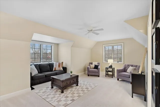 $1,599,000 | 14840 Creekside Path, Green Oaks, IL 60048