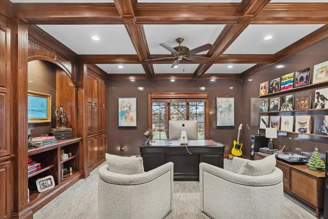 $1,599,000 | 14840 Creekside Path, Green Oaks, IL 60048