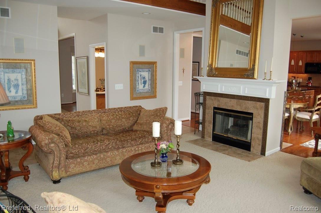 47875 Pavillon Road Canton, MI 48188 - Photo 13 of 58 Family Room