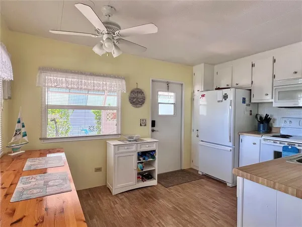 $169,000 | 1100 South Belcher Road, Unit 260, Largo, FL 33771