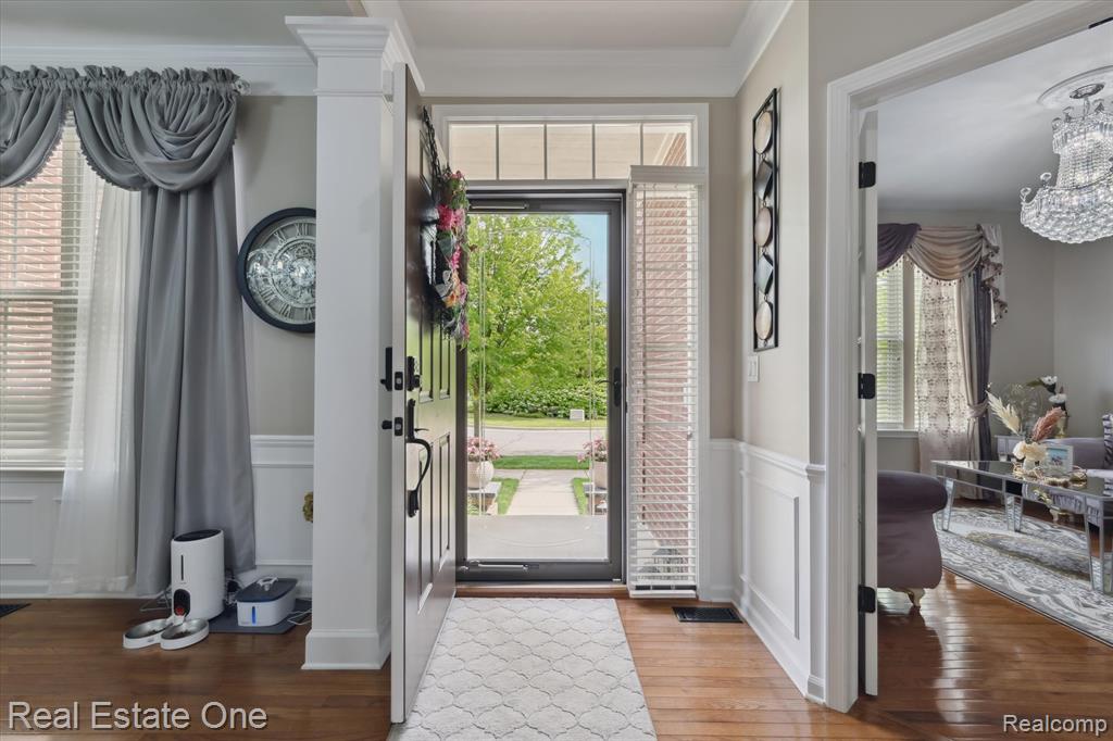 2640 Barkhill Road Canton, MI 48188 - Photo 6 of 74 Gallery Image 6