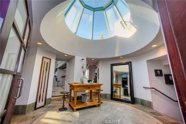 a view of a livingroom with furniture