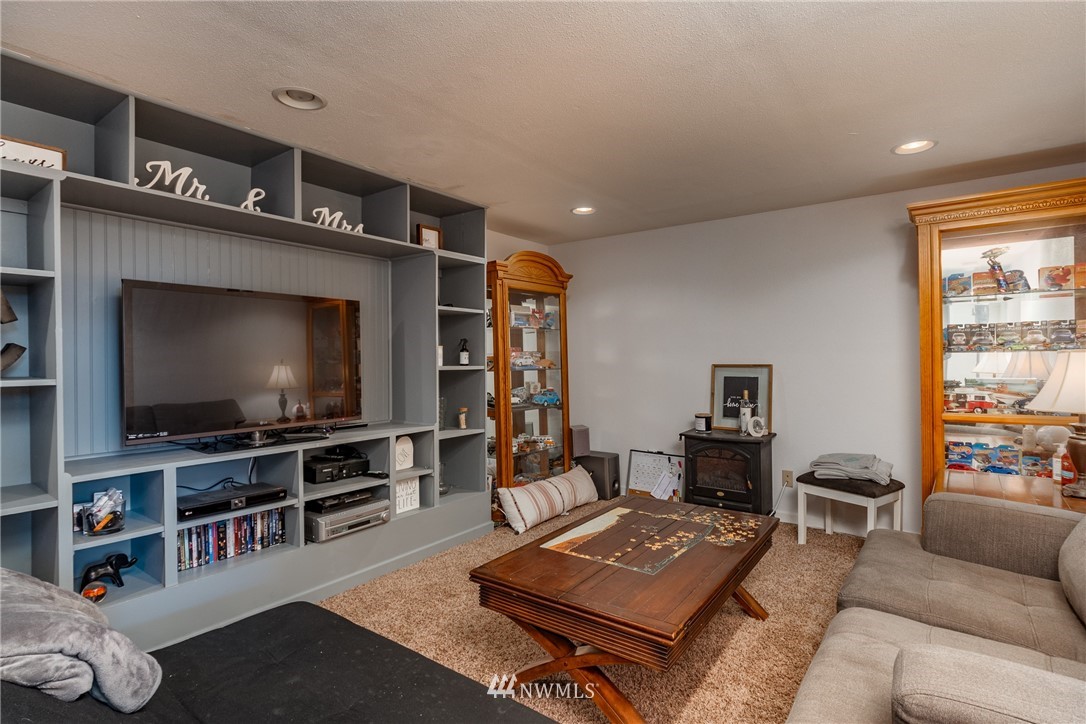 1474 North View Road Oak Harbor, WA 98277 - Photo 24 of 40 Gallery Image 24