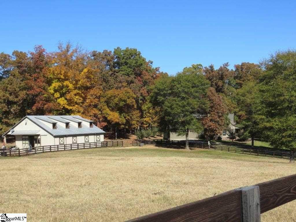 130 Greybridge Road Pelzer, SC 29669 - Photo 3 of 15