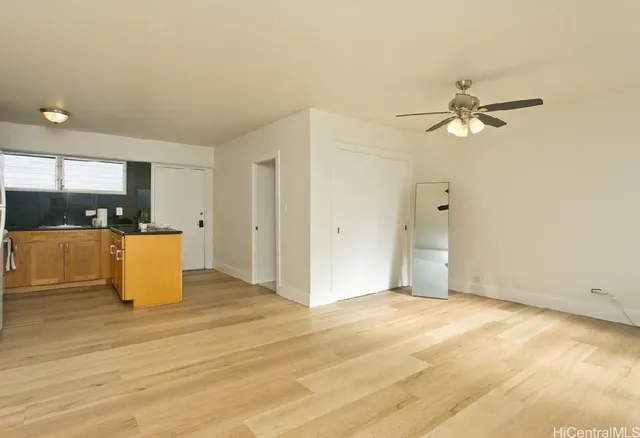 $1,795 | 909 University Avenue, Unit 211, Honolulu, HI 96826