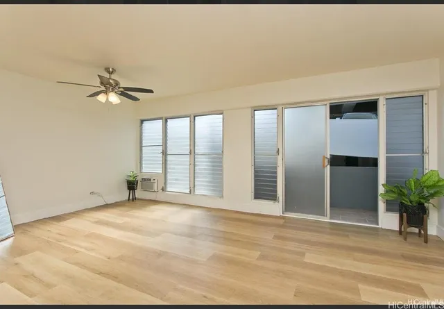 $1,795 | 909 University Avenue, Unit 211, Honolulu, HI 96826