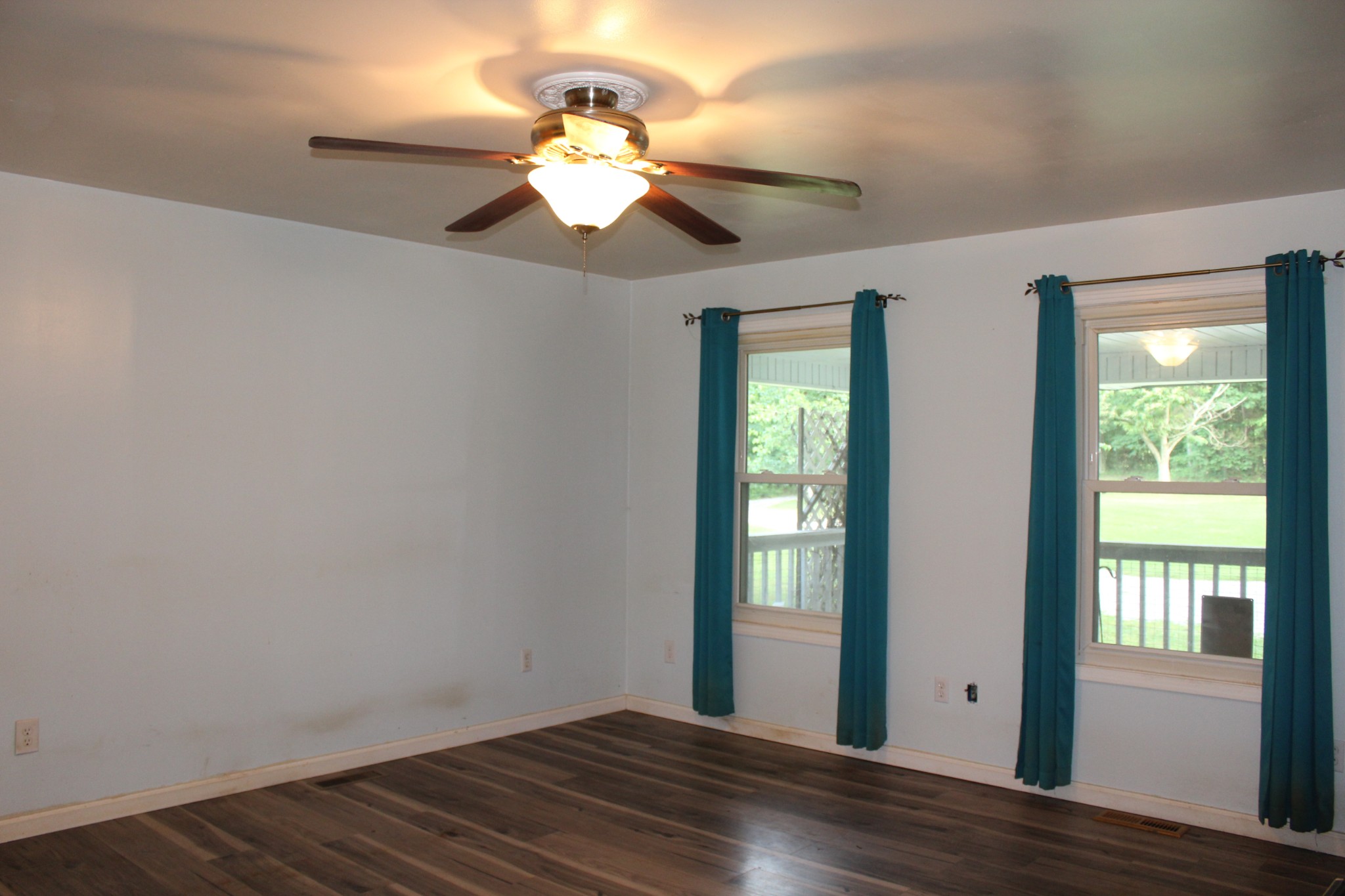 110 Towering Oaks Road Tennessee Ridge, TN 37178 - Photo 18 of 48