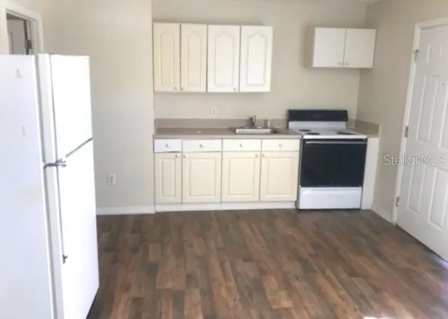 $1,095 | 825 Washington Palm Loop, Unit LOCKOUT B, Davenport, FL 33897