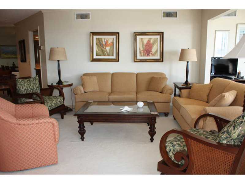 1850 Bay Road, Unit PHB Vero Beach, FL 32963 - Photo 8 of 25 Gallery Image 8