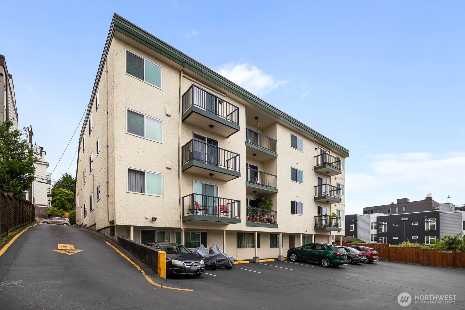 8747 Phinney Avenue North, Unit 7 Seattle, WA 98103 - Photo 13 of 15