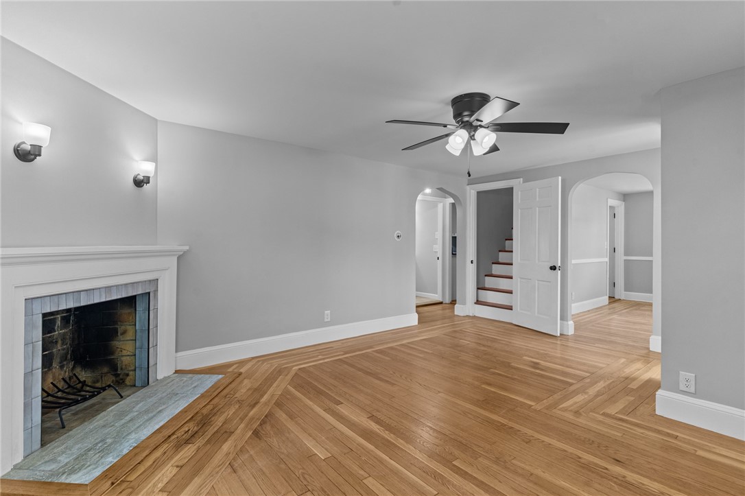 28 Ferrier Drive Warwick, RI 02888 - Photo 15 of 38