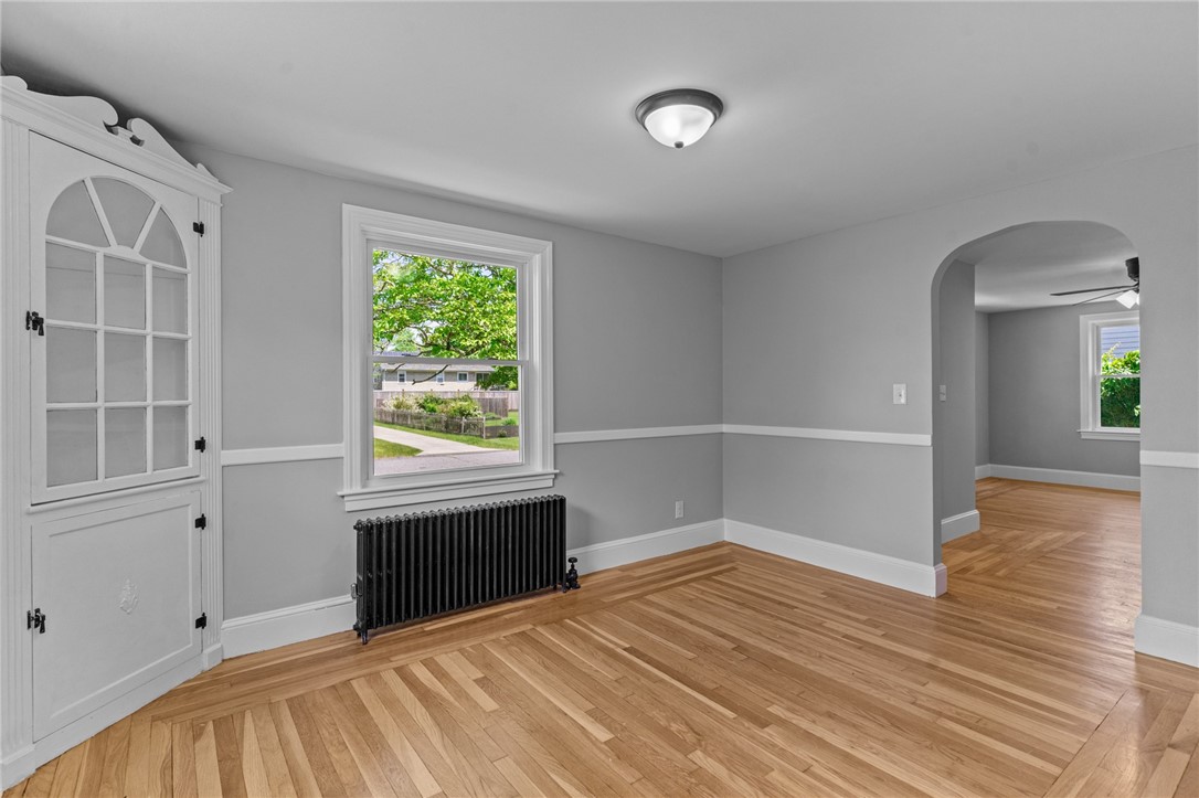 28 Ferrier Drive Warwick, RI 02888 - Photo 23 of 38