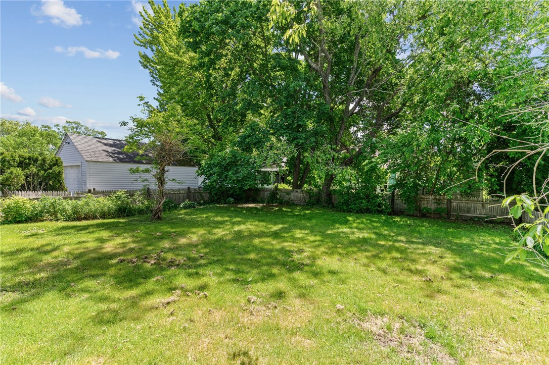 28 Ferrier Drive Warwick, RI 02888 - Photo 33 of 38