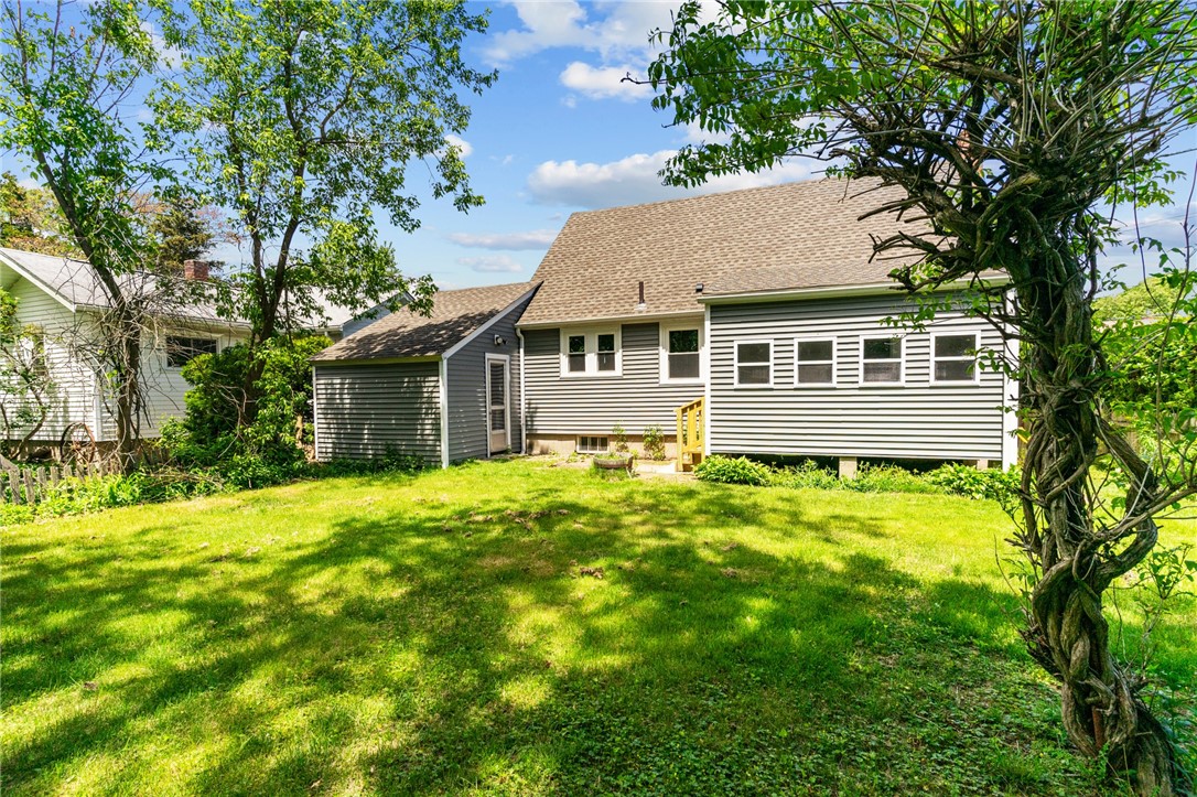 28 Ferrier Drive Warwick, RI 02888 - Photo 36 of 38