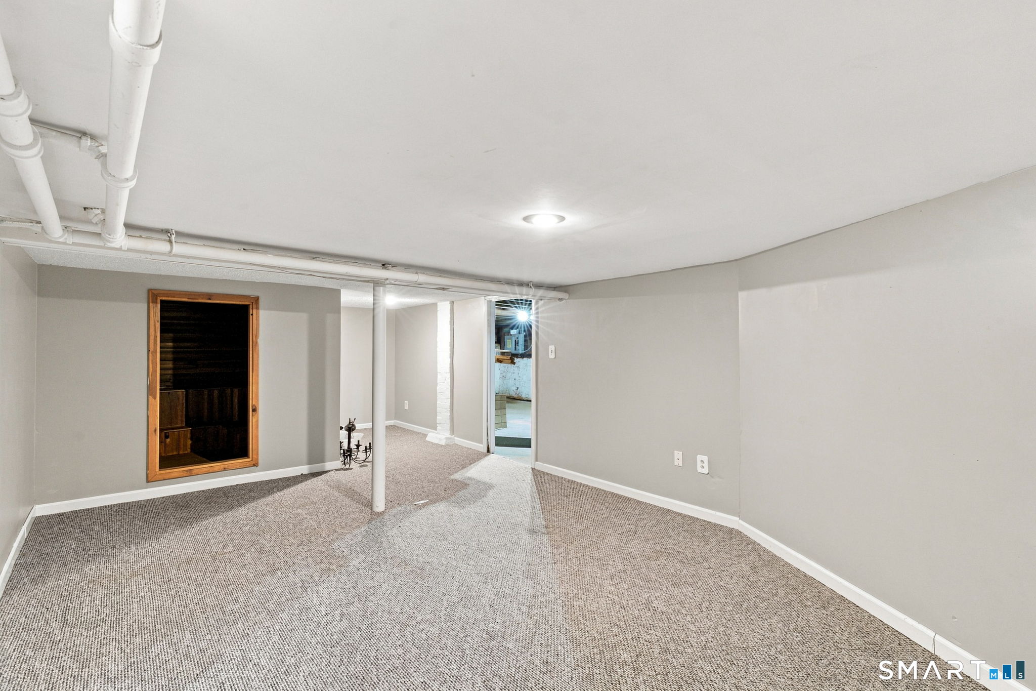 268 Ridgewood Road West Hartford, CT 06107 - Photo 37 of 40 Gallery Image 37