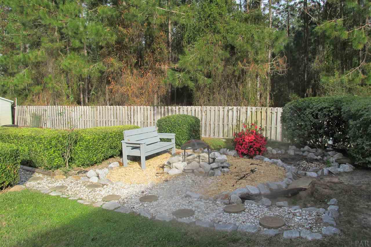 7208 Riverview Road Navarre, FL 32566 - Photo 38 of 43