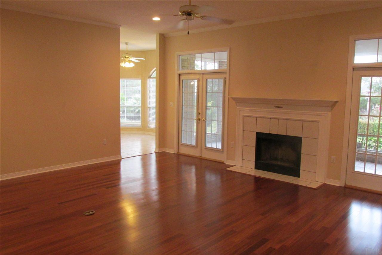 7208 Riverview Road Navarre, FL 32566 - Photo 8 of 43