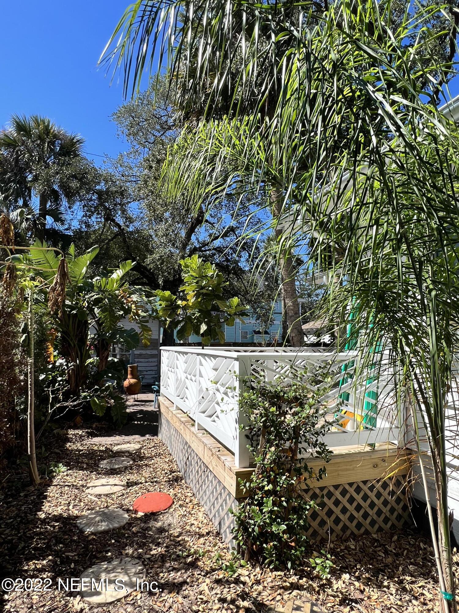 109 Washington Street St. Augustine, FL 32084 - Photo 11 of 31 Private Backyard Getaway