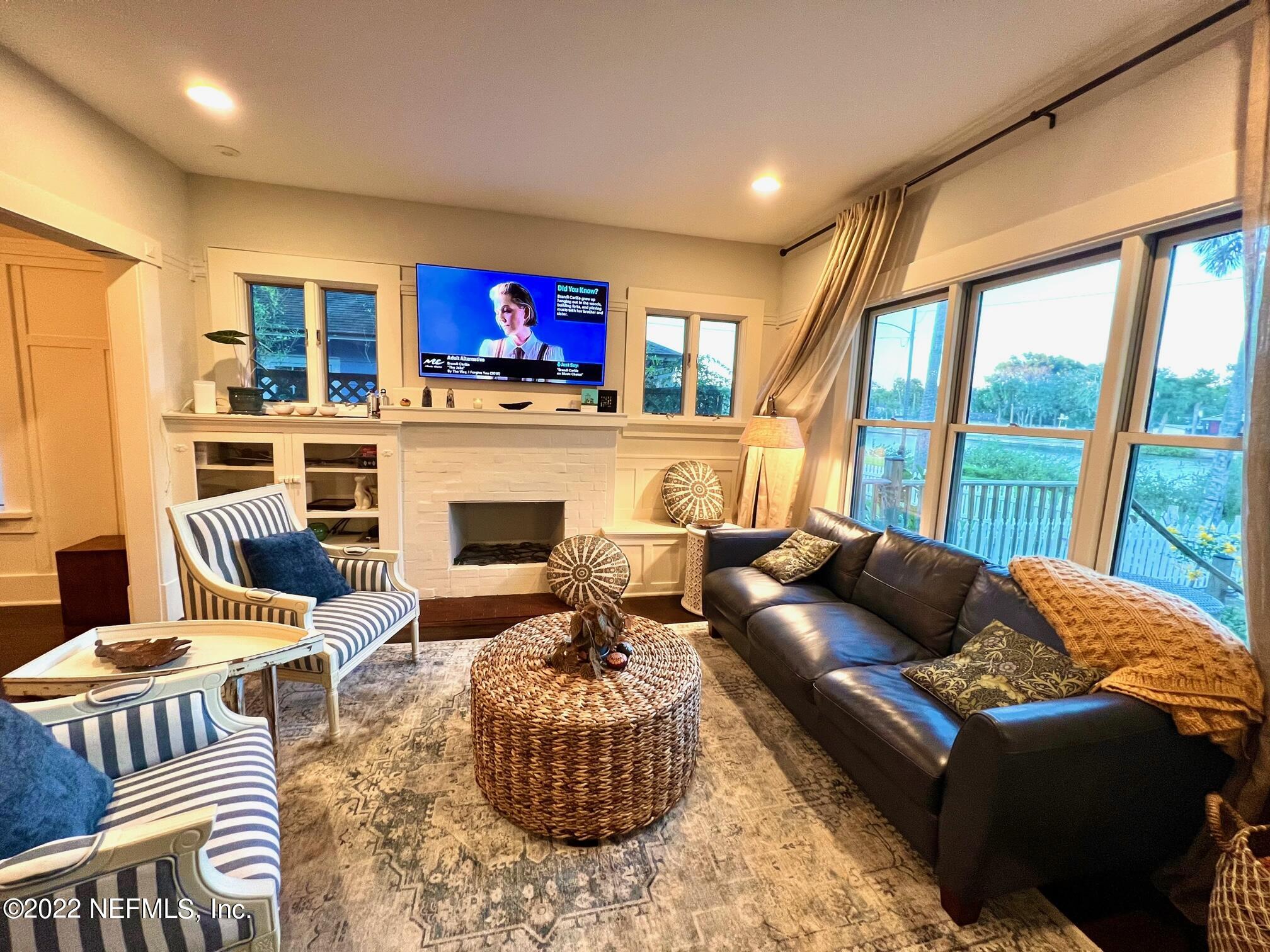 109 Washington Street St. Augustine, FL 32084 - Photo 5 of 31 B3BC28DB-A51C-4257-BC95-09CB507C590D