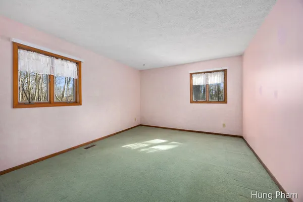 $379,900 | 7724 West Lake Drive, Stanwood, MI 49346
