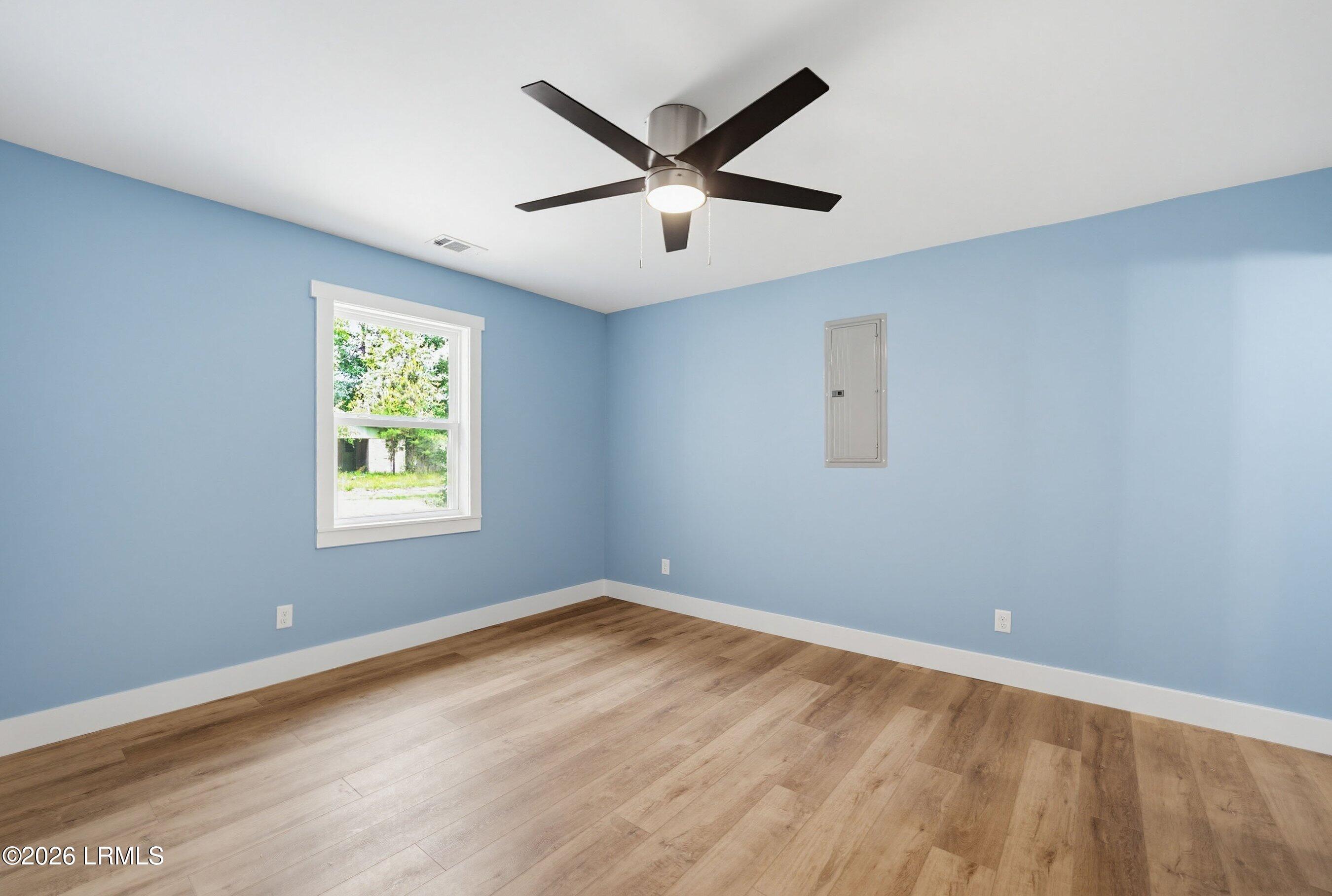 95 Fox Lane Ridgeland, SC 29936 - Photo 12 of 21 Master Bedroom