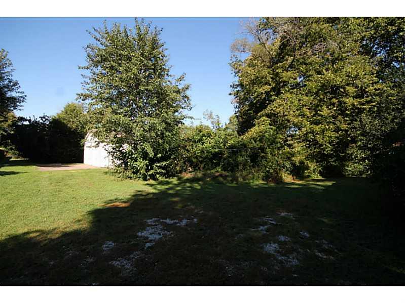 988 Jonesville Road Columbus, IN 47201 - Photo 14 of 15 Gallery Image 14